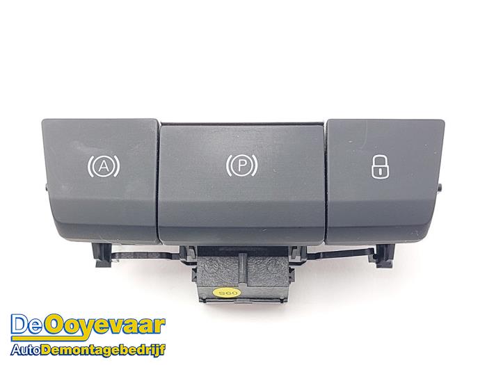 Gebrauchte Handbremse Schalter Seat Leon Sportstourer (KLF) 1.5 eTSI 16V Preis € 19,99 Margenregelung angeboten von Autodemontagebedrijf De Ooyevaar