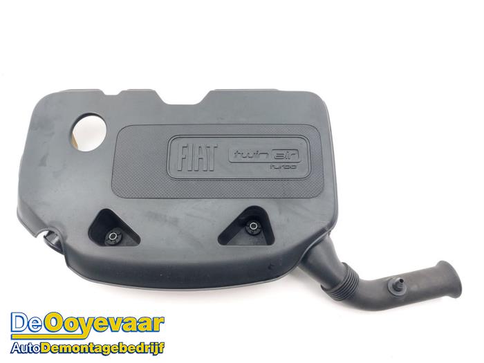 Gebrauchte Abdeckblech Motor Fiat 500 (312) 0.9 TwinAir 80 Preis € 35,00 Margenregelung angeboten von Autodemontagebedrijf De Ooyevaar