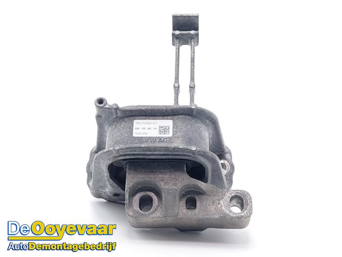 Usagé Support moteur Volkswagen Golf VII (AUA) 1.0 TSI 12V BlueMotion Prix € 29,99 Règlement à la marge proposé par Autodemontagebedrijf De Ooyevaar
