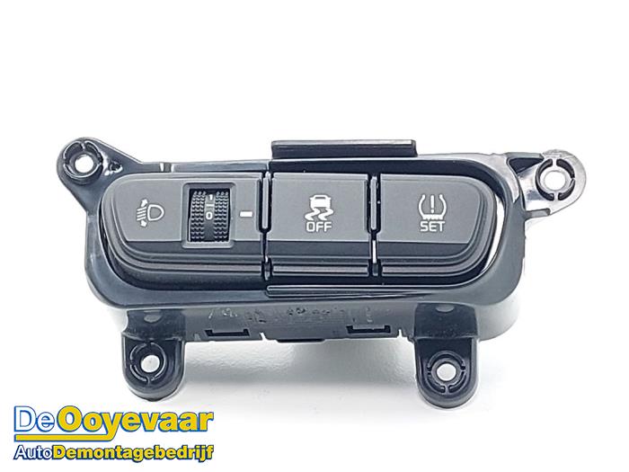 Używane Przelacznik ESP Kia Picanto (JA) 1.0 DPi 12V Cena € 9,99 Procedura marży oferowane przez Autodemontagebedrijf De Ooyevaar