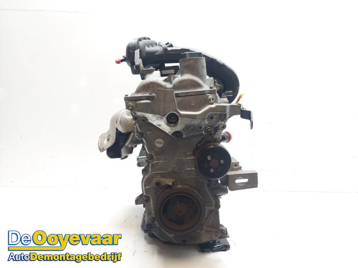 Used Engine Nissan Qashqai (J10) 1.6 16V Price € 449,99 Margin scheme offered by Autodemontagebedrijf De Ooyevaar