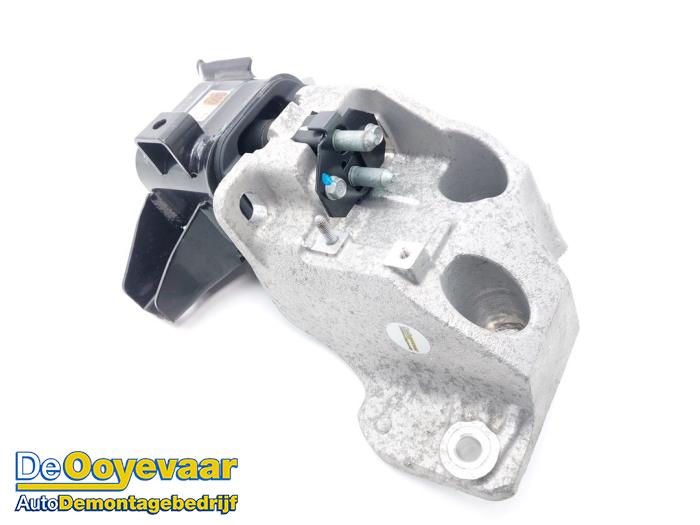 Used Engine mount Kia Niro I (DE) E-Niro 64 kWh Price € 19,99 Margin scheme offered by Autodemontagebedrijf De Ooyevaar