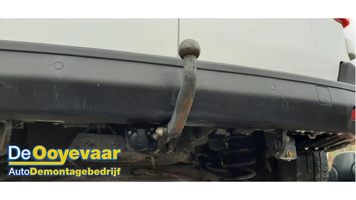 Używane Hak holowniczy Citroen Jumpy 1.6 Blue HDi 95 Cena € 125,00 Procedura marży oferowane przez Autodemontagebedrijf De Ooyevaar