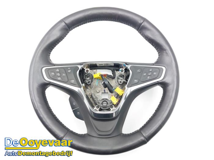 Begagnade Ratt Opel Ampera-e Ampera-e Pris € 189,99 Marginaltabell erbjuds av Autodemontagebedrijf De Ooyevaar
