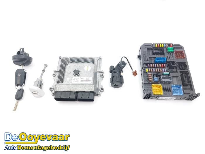 Used Ignition lock + computer Citroen C3 (SX/SW) 1.2 12V e-THP PureTech 110 Price € 225,00 Margin scheme offered by Autodemontagebedrijf De Ooyevaar