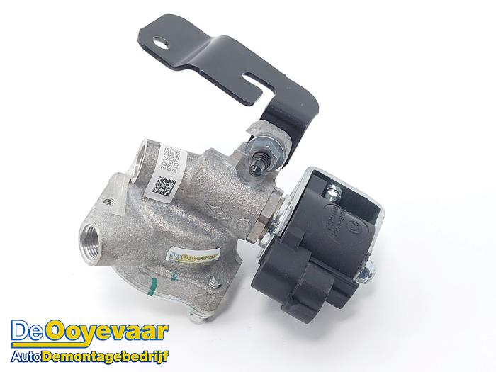 Usados Módulo GLP Dacia Duster (SR) 1.0 TCE 100 Bi-Fuel, Eco-G 12V Precio € 69,99 Norma de margen ofrecido por Autodemontagebedrijf De Ooyevaar