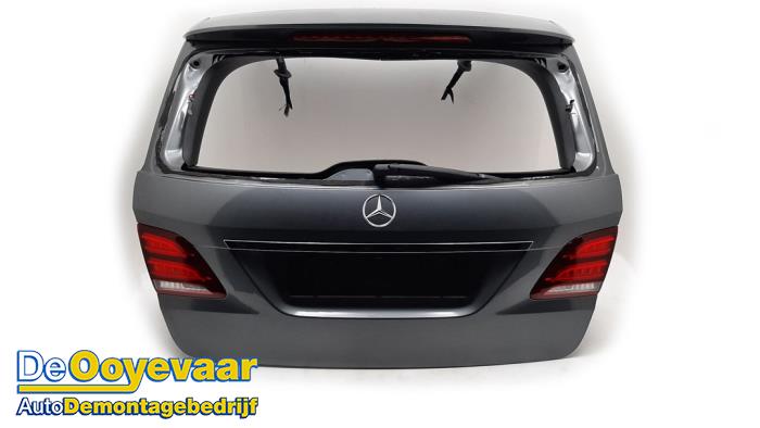 Begagnade Baklucka Mercedes GLE (W166) 3.0 43 AMG V6 24V 4-Matic Pris € 349,99 Marginaltabell erbjuds av Autodemontagebedrijf De Ooyevaar