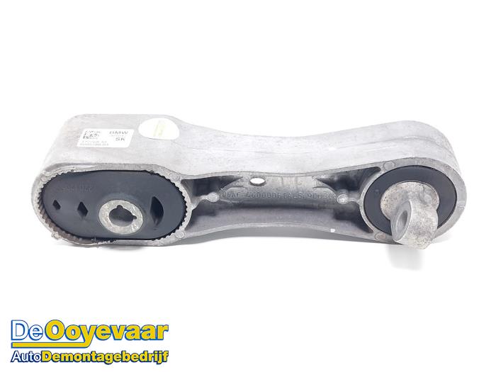 Usagé Support boîte de vitesses BMW 2 serie Active Tourer (F45) 216i 1.5 TwinPower Turbo 12V Prix € 9,99 Règlement à la marge proposé par Autodemontagebedrijf De Ooyevaar