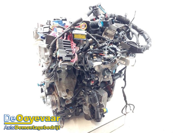 Used Engine Nissan Primastar 2.0 dCi 130 Price € 3.499,99 Margin scheme offered by Autodemontagebedrijf De Ooyevaar