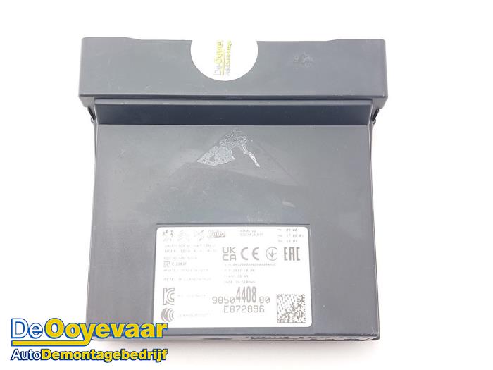 Używane Modul keyless vehicle Peugeot 308 SW (F4/FC/FN/FR) 1.6 16V HYbrid 180 e-EAT8 Cena € 49,99 Procedura marży oferowane przez Autodemontagebedrijf De Ooyevaar
