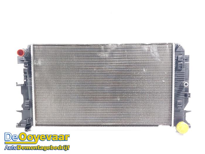 Usagé Radiateur Mercedes Sprinter 3,5t (906.63) 314 CDI 16V Prix € 49,99 Règlement à la marge proposé par Autodemontagebedrijf De Ooyevaar