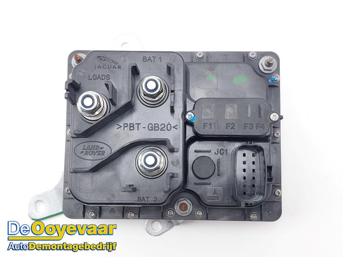 Używane Moduł sterujący akumulatora Landrover Range Rover Sport (LW) 2.0 16V P400e Cena € 139,99 Procedura marży oferowane przez Autodemontagebedrijf De Ooyevaar