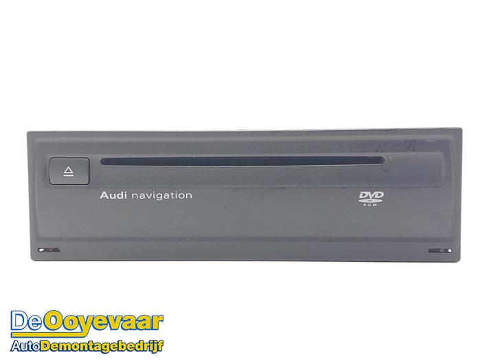 Usagé Module navigation Audi Q7 (4LB) 4.2 FSI V8 32V Prix € 69,99 Règlement à la marge proposé par Autodemontagebedrijf De Ooyevaar