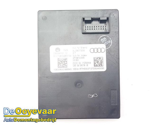 Używane Modul keyless vehicle Audi Q7 (4LB) 4.2 FSI V8 32V Cena € 19,99 Procedura marży oferowane przez Autodemontagebedrijf De Ooyevaar