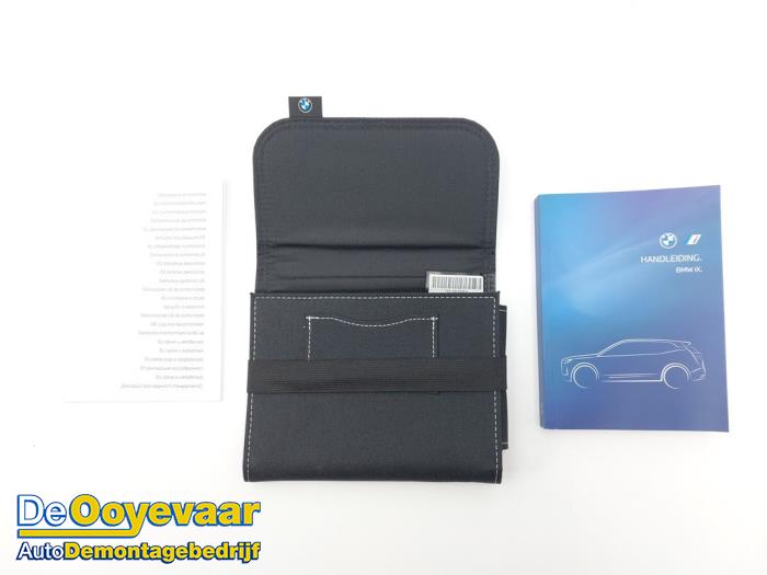 Używane Instrukcja BMW iX (I20) xDrive45 101 kWh Cena € 39,99 Procedura marży oferowane przez Autodemontagebedrijf De Ooyevaar