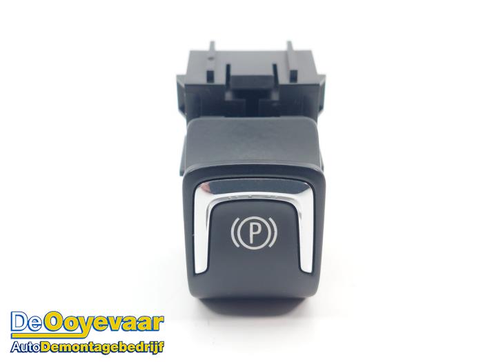 Gebrauchte Handbremse Schalter Opel Insignia Sports Tourer 1.5 Turbo 16V 165 Preis € 15,00 Margenregelung angeboten von Autodemontagebedrijf De Ooyevaar