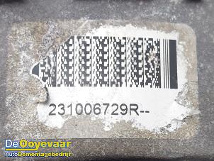 Dynamo van een Opel Vivaro 1.6 CDTI 95 Euro 6 2018