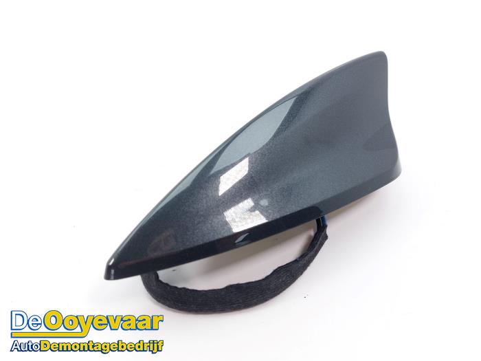 Używane Antena Opel Ampera-e Ampera-e Cena € 39,99 Procedura marży oferowane przez Autodemontagebedrijf De Ooyevaar