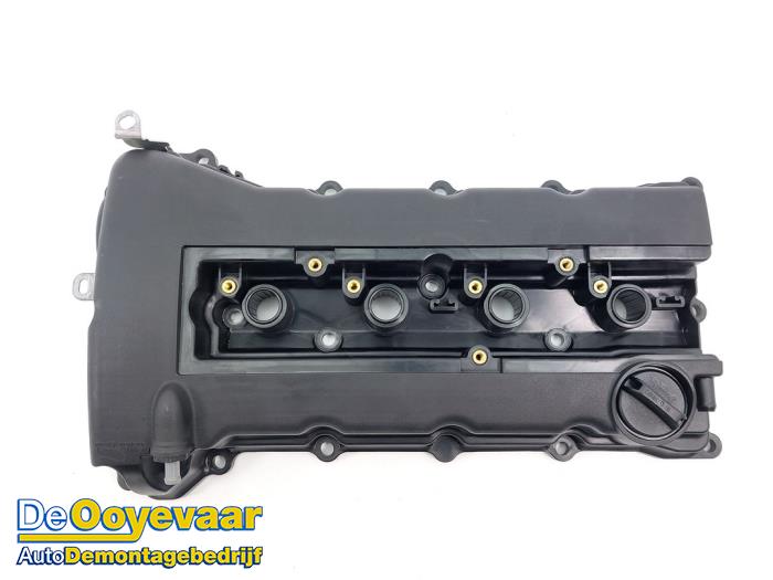 Gebrauchte Ventildeckel Mitsubishi Eclipse Cross (GK/GL) 2.4 16V PHEV 4x4 Preis € 150,00 Margenregelung angeboten von Autodemontagebedrijf De Ooyevaar