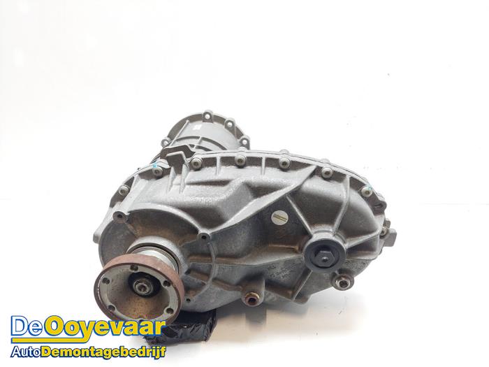 Usagé Boîte de transfert 4x4 Audi Q7 (4LB) 4.2 FSI V8 32V Prix € 299,99 Règlement à la marge proposé par Autodemontagebedrijf De Ooyevaar