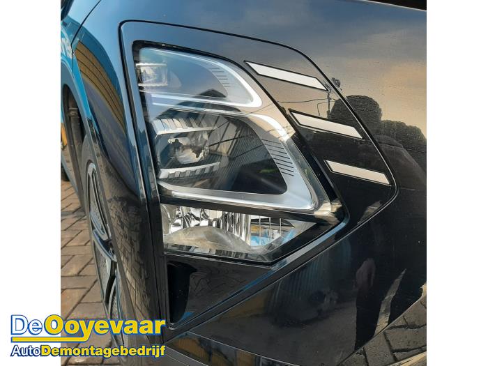 Używane Reflektor prawy Omoda E5 61 kWh Cena € 499,99 Procedura marży oferowane przez Autodemontagebedrijf De Ooyevaar