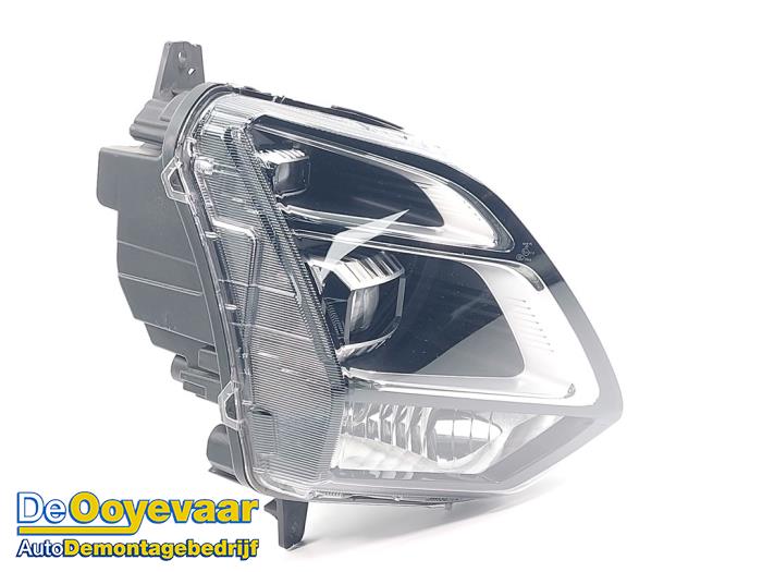 Używane Reflektor prawy Omoda E5 61 kWh Cena € 499,99 Procedura marży oferowane przez Autodemontagebedrijf De Ooyevaar