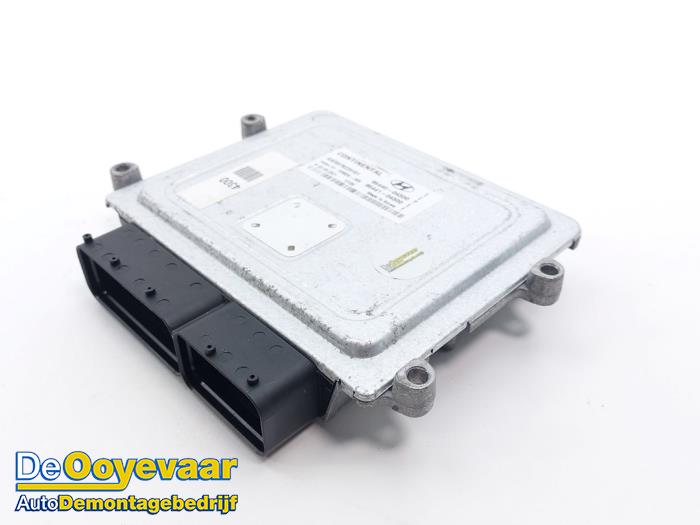 Used Engine management computer Hyundai i10 1.0 12V Price € 125,00 Margin scheme offered by Autodemontagebedrijf De Ooyevaar
