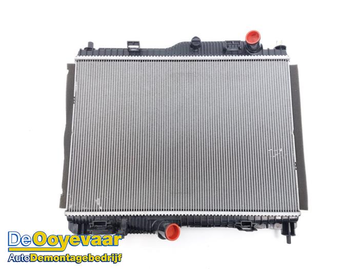 Used Radiator Ford Fiesta 7 1.0 EcoBoost 12V Price € 90,00 Margin scheme offered by Autodemontagebedrijf De Ooyevaar