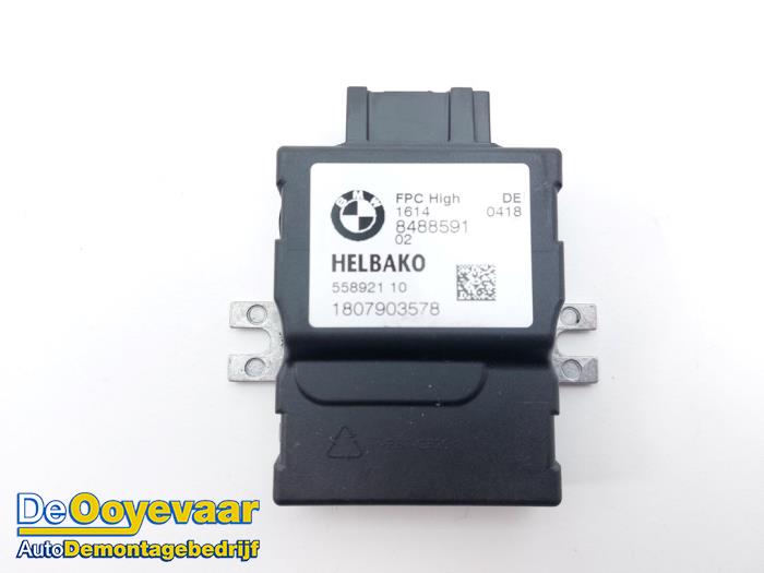 Usagé Module pompe carburant BMW M760 (G11/12) M760Li xDrive V12 48V TwinPower Turbo Prix € 39,99 Règlement à la marge proposé par Autodemontagebedrijf De Ooyevaar