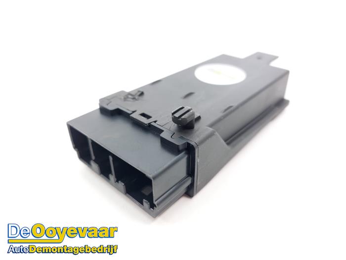 Begagnade Sätesdator BMW M760 (G11/12) M760Li xDrive V12 48V TwinPower Turbo Pris € 49,99 Marginaltabell erbjuds av Autodemontagebedrijf De Ooyevaar