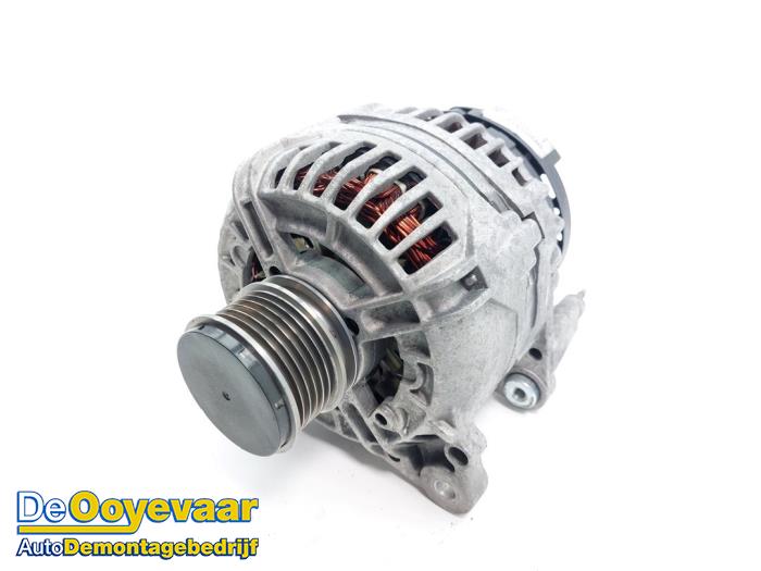 Usagé Dynamo Audi TT (8N3) 1.8 T 20V Quattro Prix € 34,99 Règlement à la marge proposé par Autodemontagebedrijf De Ooyevaar