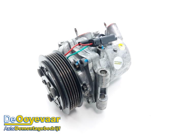 Usagé Compresseur de clim Peugeot Expert (V1/VA/VB/VE/VF/VT/VY) 1.6 Blue HDi 95 16V Prix € 69,99 Règlement à la marge proposé par Autodemontagebedrijf De Ooyevaar