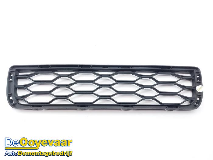 Używane Grill Mini Mini (F56) 2.0 16V John Cooper Works Cena € 29,99 Procedura marży oferowane przez Autodemontagebedrijf De Ooyevaar