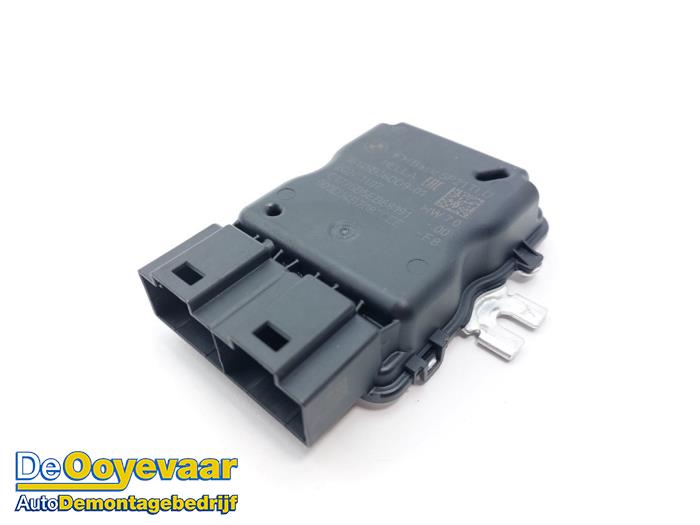 Usagé Module pompe carburant BMW 1 serie (F70) 120 1.5 TwinPower Turbo 12V Prix € 175,00 Règlement à la marge proposé par Autodemontagebedrijf De Ooyevaar