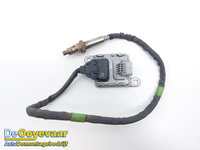 Begagnade NOx-sensor Opel Vivaro 1.6 CDTI 95 Euro 6 Pris € 105,00 Marginaltabell erbjuds av Autodemontagebedrijf De Ooyevaar