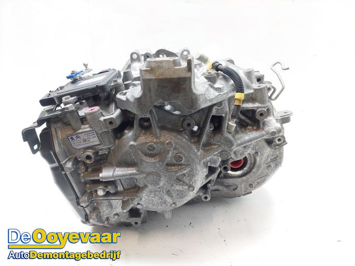 Getriebe van een Opel Grandland (X) 1.2 Turbo 12V 2018