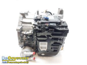Getriebe van een Opel Grandland (X) 1.2 Turbo 12V 2018
