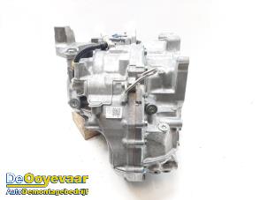 Getriebe van een Opel Grandland (X) 1.2 Turbo 12V 2018