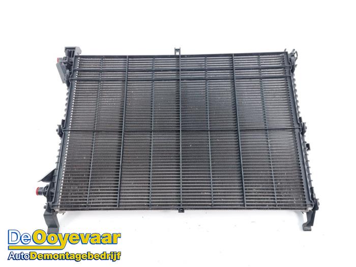 Usagé Radiateur BMW XM (09) 4.4 PHEV 29/30 kWh Prix € 299,99 Règlement à la marge proposé par Autodemontagebedrijf De Ooyevaar