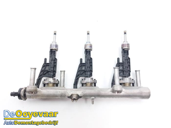 Usagé Système d'injection BMW 1 serie (F70) 120 1.5 TwinPower Turbo 12V Prix € 45,00 Règlement à la marge proposé par Autodemontagebedrijf De Ooyevaar