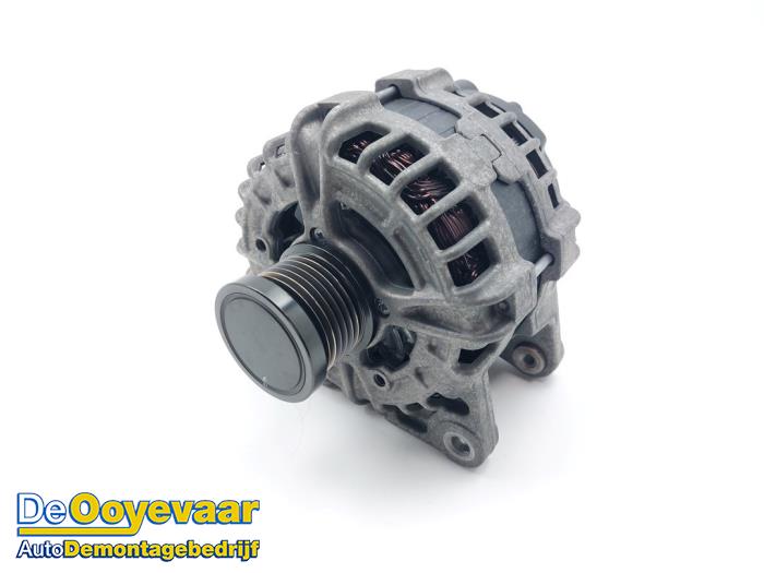 Begagnade Dynamo Renault Megane IV Estate (RFBK) 1.3 TCE 160 16V Pris € 64,99 Marginaltabell erbjuds av Autodemontagebedrijf De Ooyevaar