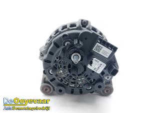 Dynamo van een Renault Megane IV Estate (RFBK) 1.3 TCE 160 16V 2024