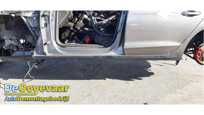 Używane Próg lewy Audi A4 Avant (B9) 2.0 40 TDI 16V Cena na żądanie oferowane przez Autodemontagebedrijf De Ooyevaar