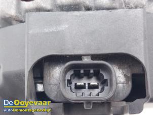 Dynamo from a Opel Insignia 2.0 Turbo 16V Ecotec 2009