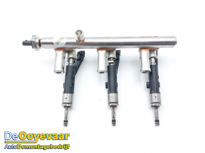 Usagé Système d'injection Peugeot 3008 II (M4/MC/MJ/MR) 1.2 12V e-THP PureTech 130 Prix € 29,99 Règlement à la marge proposé par Autodemontagebedrijf De Ooyevaar