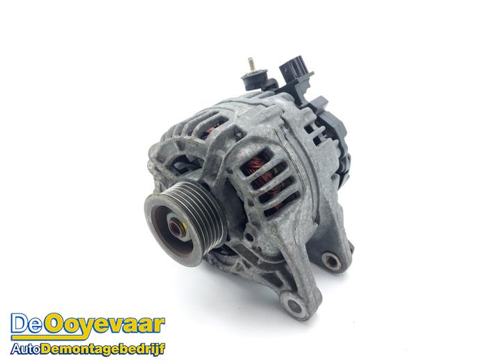 Gebrauchte Dynamo Toyota Avensis Wagon (T25/B1E) 1.8 16V VVT-i Preis € 49,99 Margenregelung angeboten von Autodemontagebedrijf De Ooyevaar