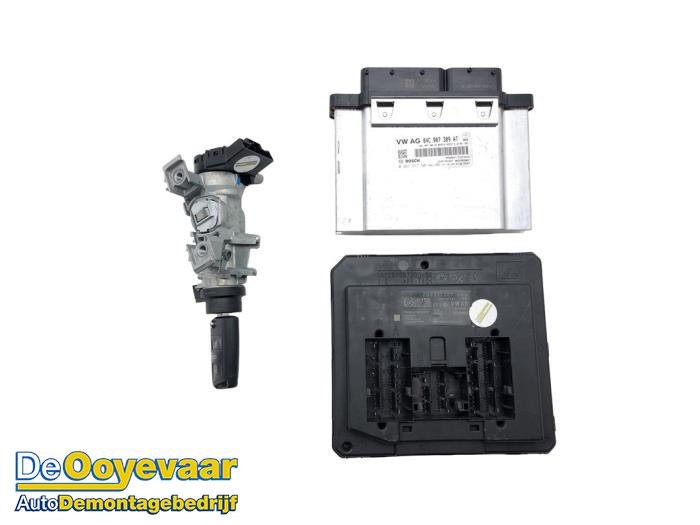 Used Ignition lock + computer Volkswagen Polo VI (AW1) 1.0 TSI 12V Price € 149,99 Margin scheme offered by Autodemontagebedrijf De Ooyevaar
