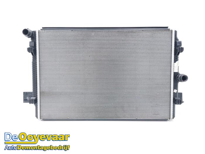 Usagé Radiateur Volkswagen Polo VI (AW1) 2.0 GTI Prix € 124,99 Règlement à la marge proposé par Autodemontagebedrijf De Ooyevaar