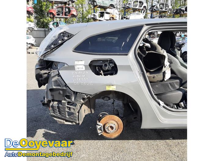 Używane Element karoserii prawy tyl Peugeot 308 SW (F4/FC/FN/FR) 1.6 16V HYbrid 180 e-EAT8 Cena na żądanie oferowane przez Autodemontagebedrijf De Ooyevaar