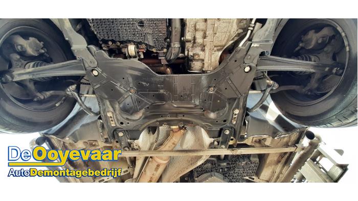 Usados Subchasis Peugeot Expert (V1/VA/VB/VE/VF/VT/VY) 2.0 Blue HDi 180 16V Precio € 124,99 Norma de margen ofrecido por Autodemontagebedrijf De Ooyevaar